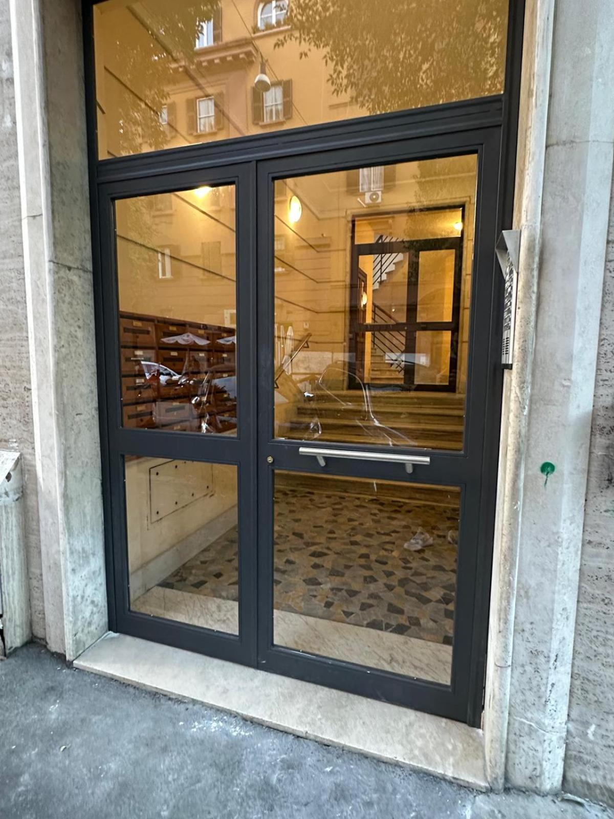 Apartamento Caracciolo33 Roma Exterior foto